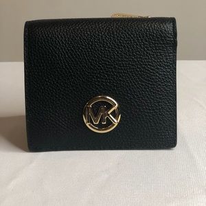 NWT‼️ Michael Kors Fulton Card Case Wallet